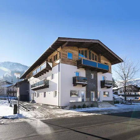 Our'S Living - With Sauna & Summercard Near Kitzbueheler Alpen Ski Lift Hollersbach im Pinzgau Exterior photo