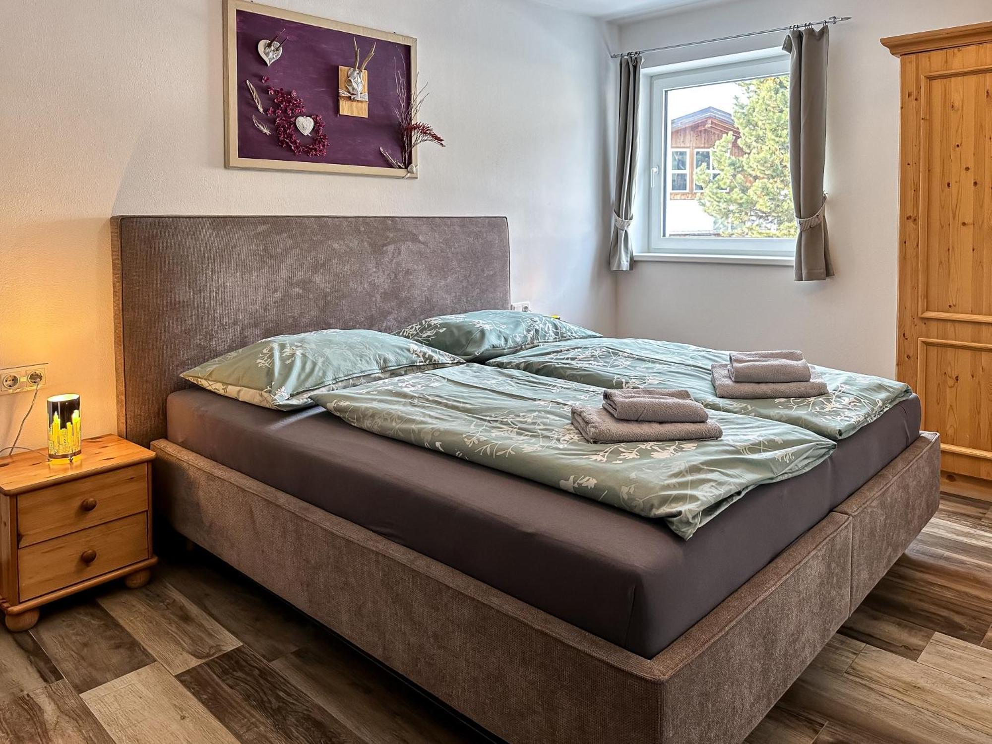 Our's Living - With Sauna & Summercard Near Kitzbueheler Alpen Lift Apartment