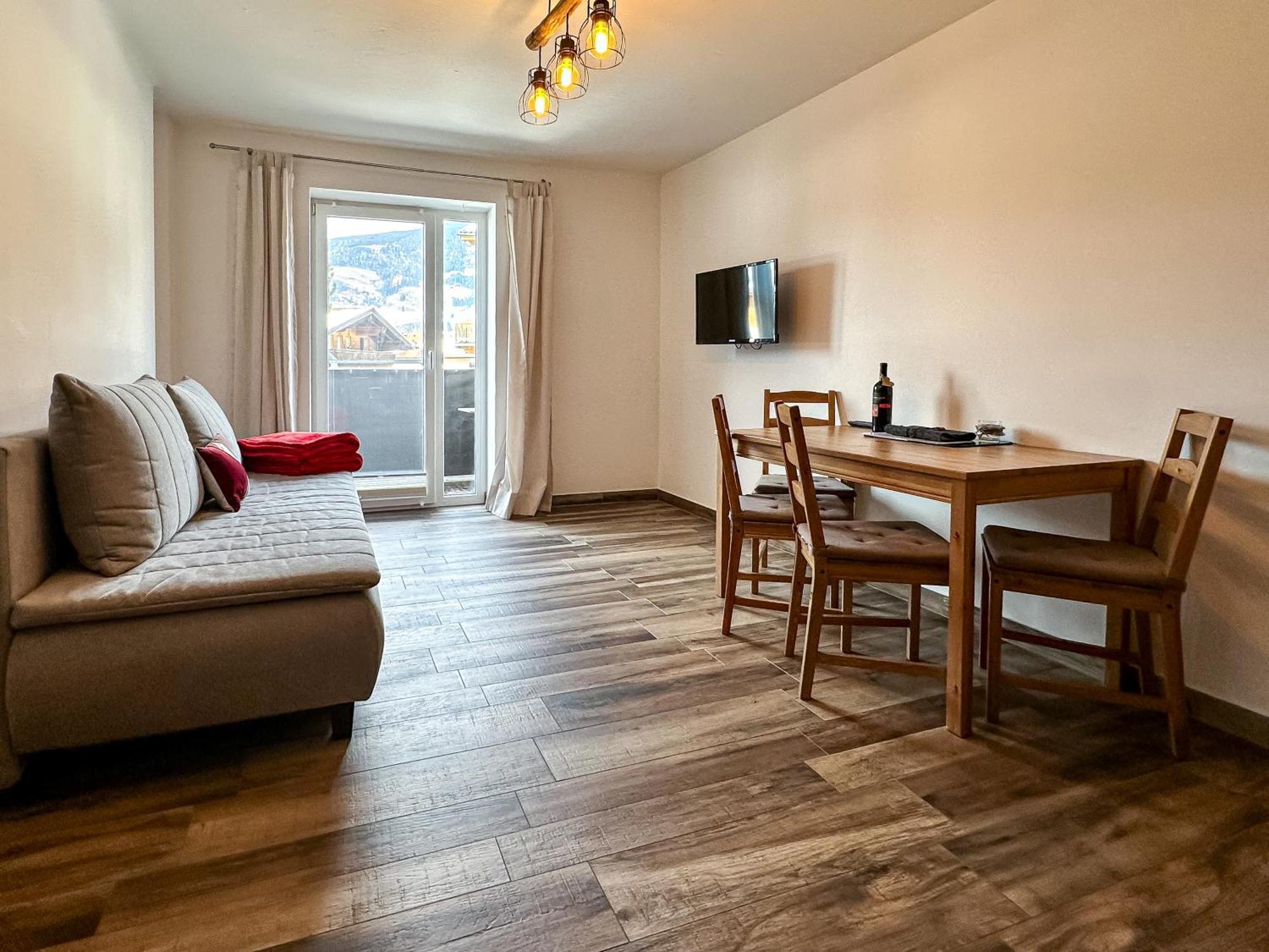 Our's Living - With Sauna & Summercard Near Kitzbueheler Alpen Lift Apartment