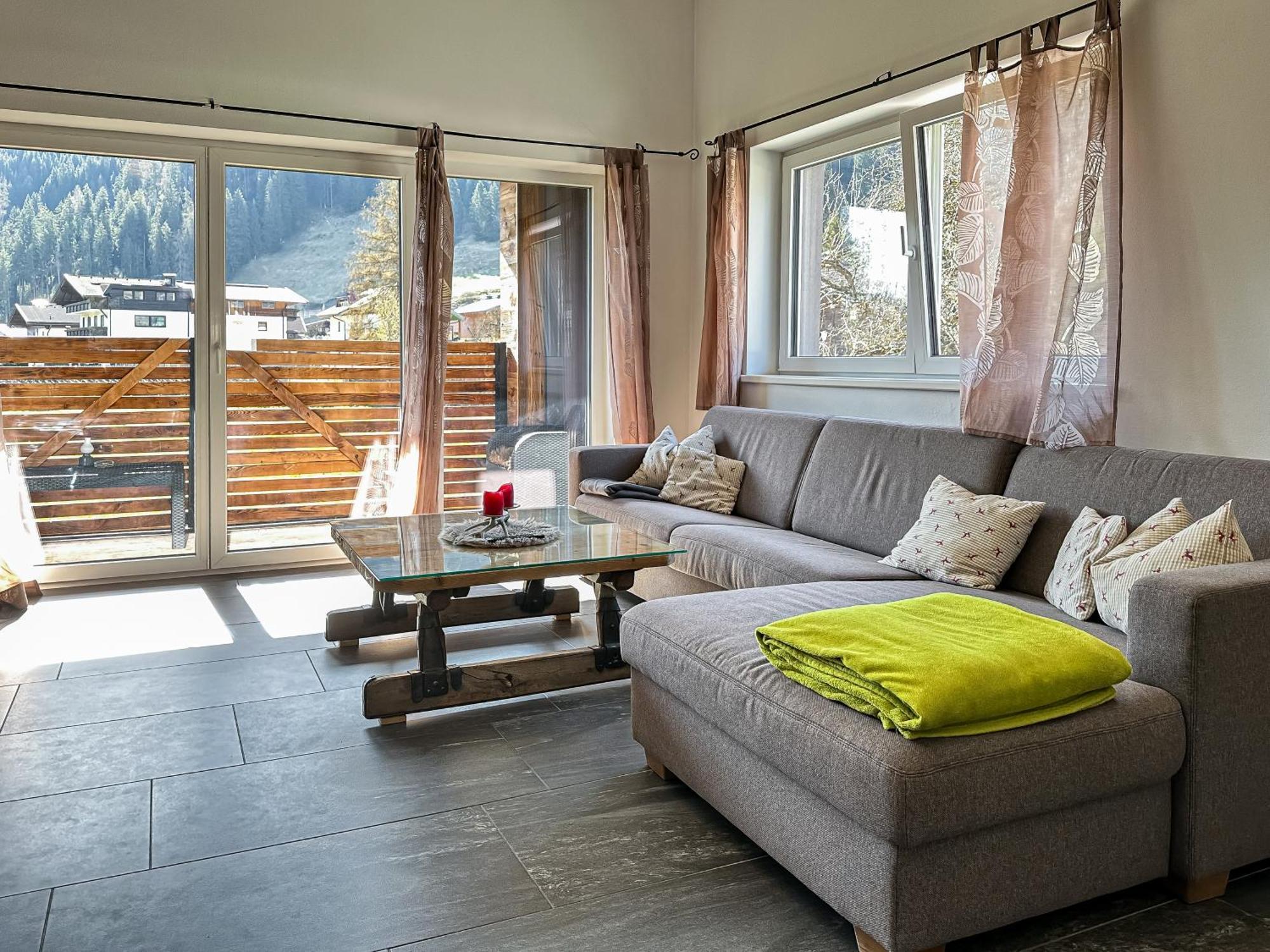 Our's Living - With Sauna & Summercard Near Kitzbueheler Alpen Lift Apartment